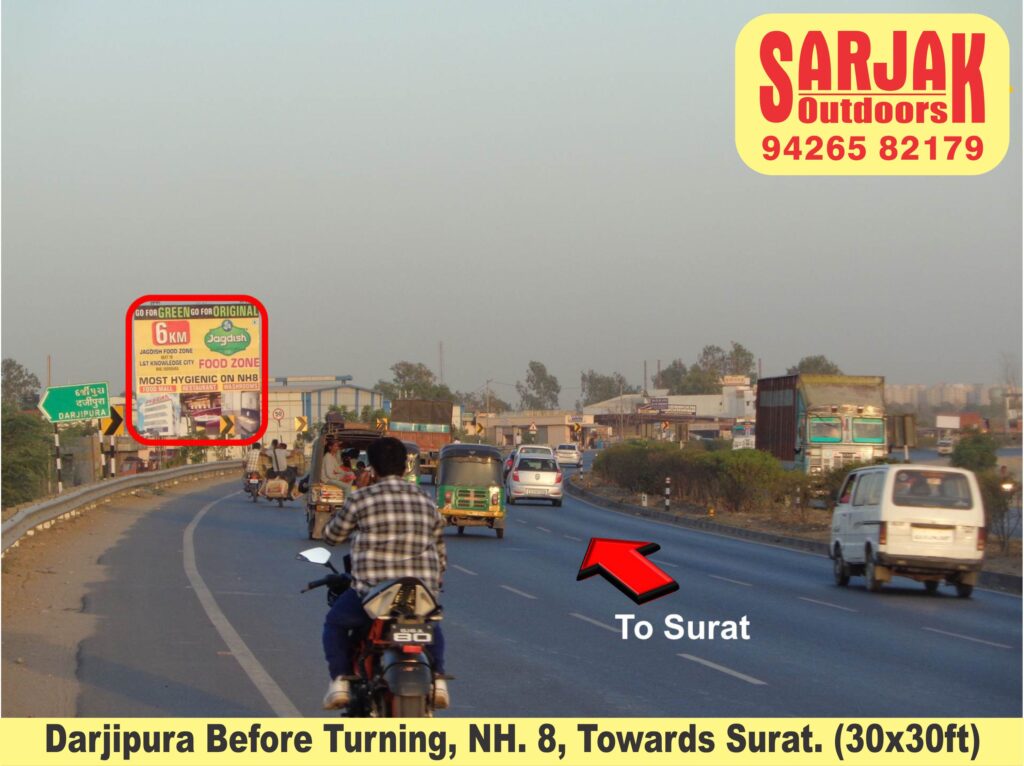 Bill board & Hoarding advertisement Road banners Services in Vadodara (2)